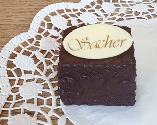 Sacher rez