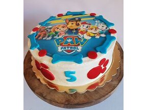 TORTA č.211 POČET PORCIÍ: 12-16 ks CENA: 65 €